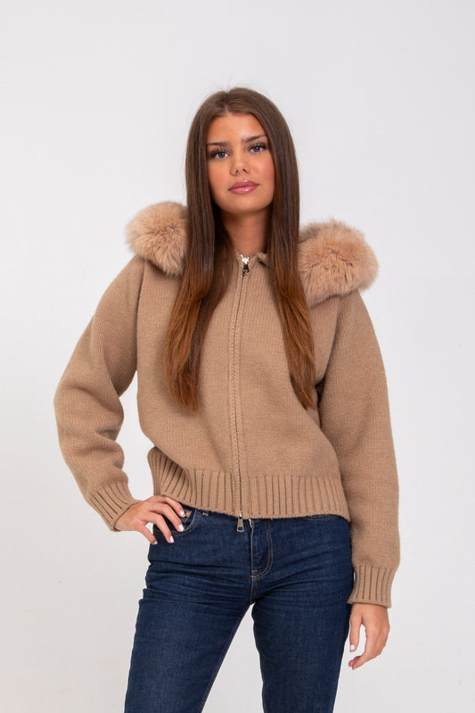 ELA - STRICKJACKE